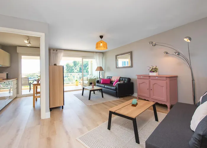 Beausejour - Splendide 2 Pieces - Piscine - Parking - Vue Mer